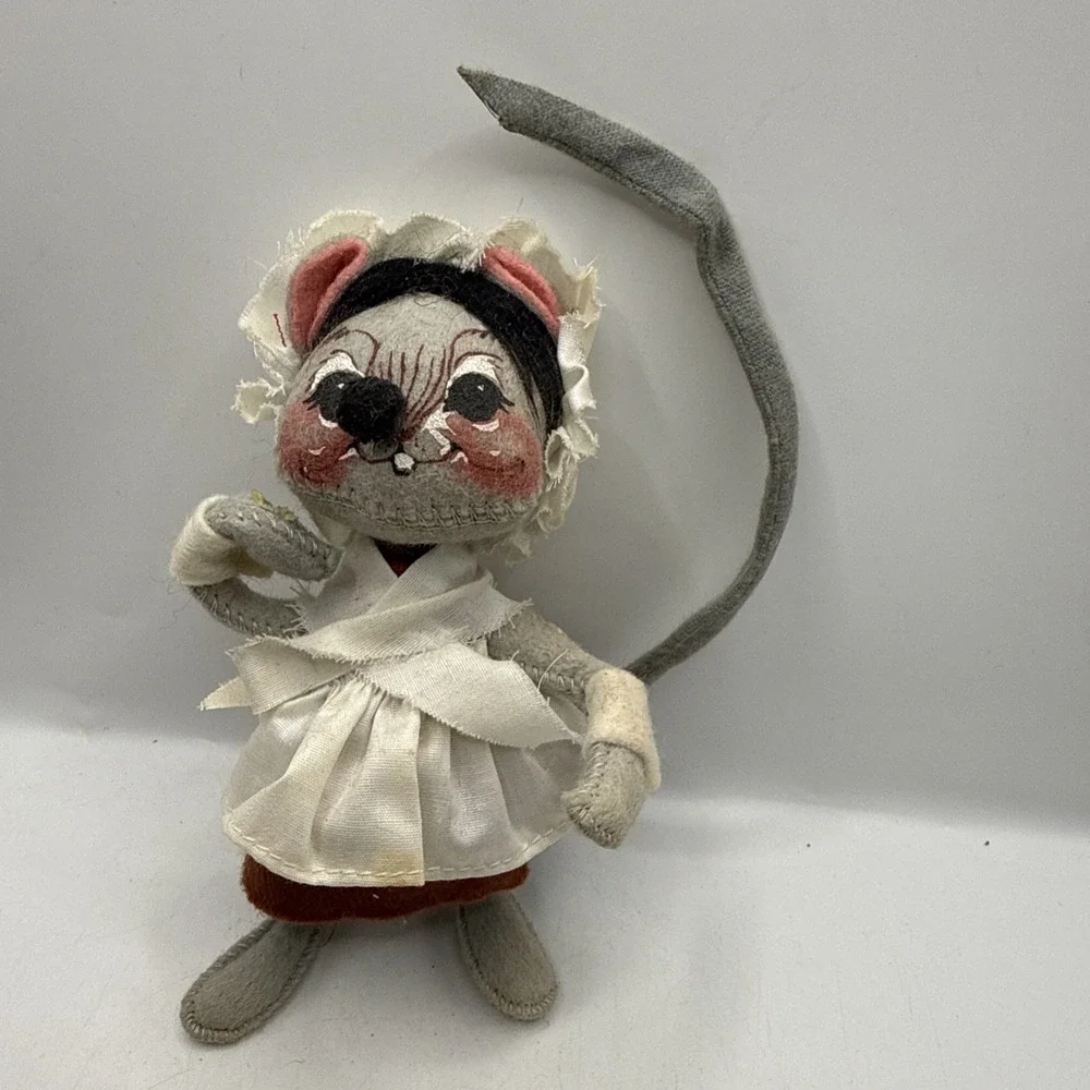 Lot Of 3 Vintage Annalee Dolls Thanksgiving Lot Native Indian Pilgrim Mouse